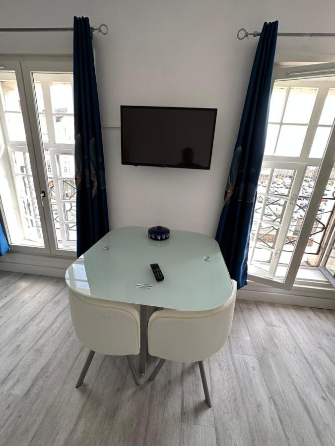 Le Bleu Arrageois Appartement Arras Buitenkant foto