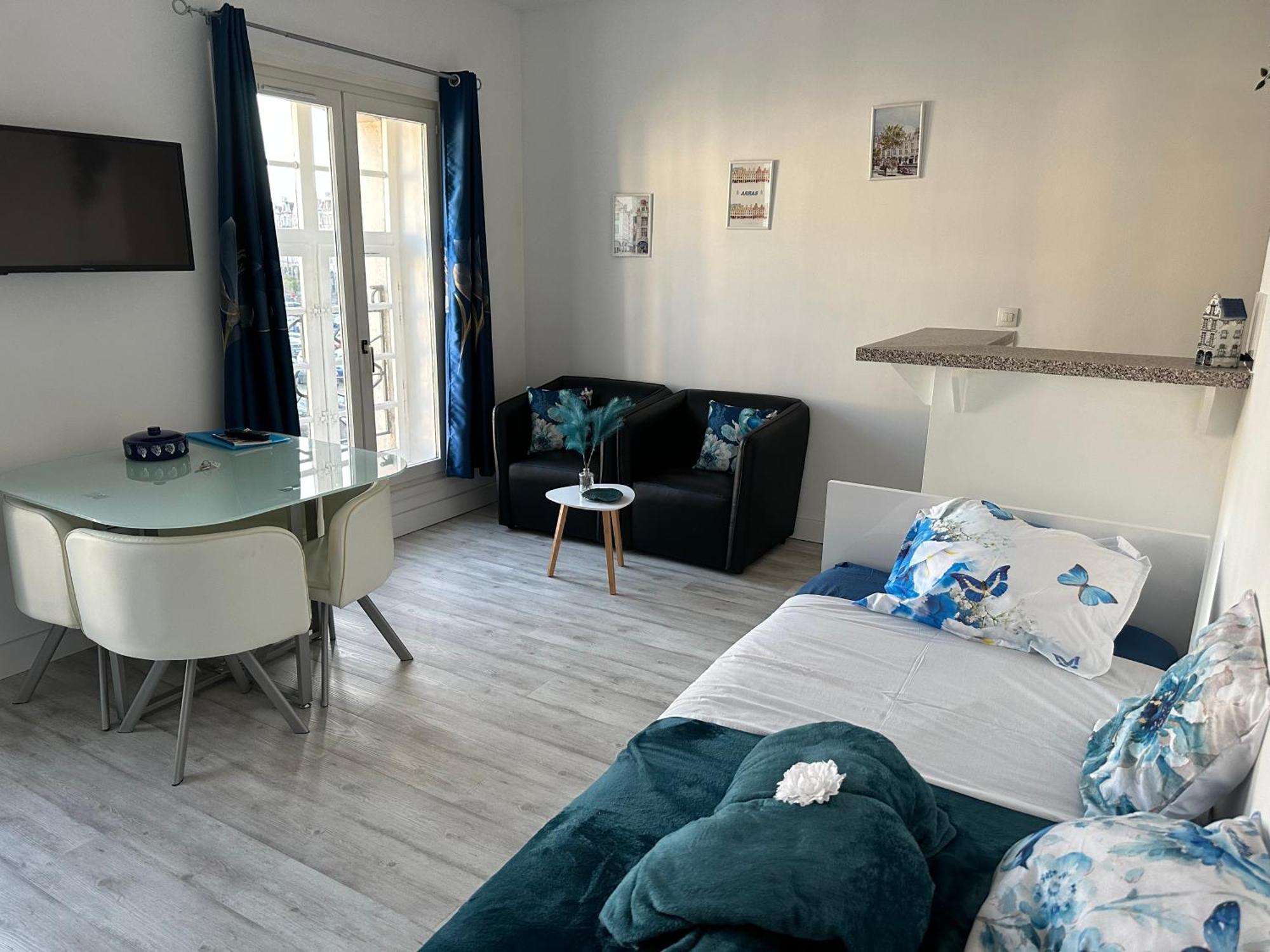 Le Bleu Arrageois Appartement Arras Buitenkant foto